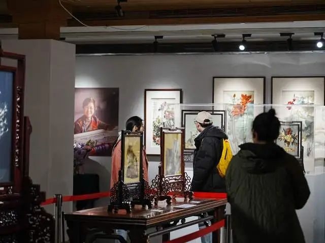 640 (5).jpg